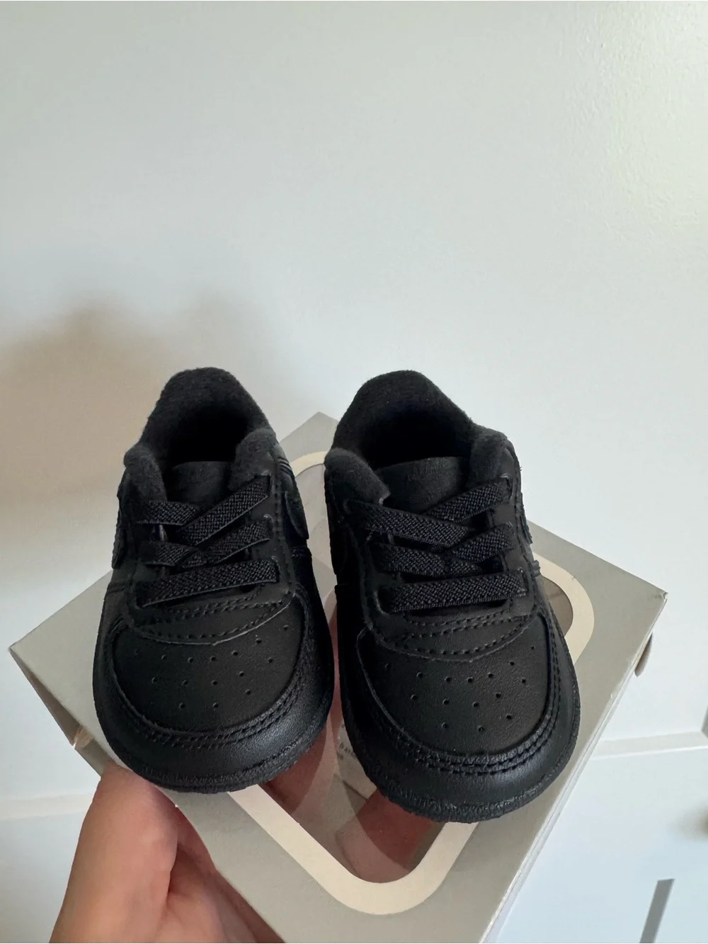 Nike Force 1 Crib Baby Bootie Sneakers Size 2c NWT